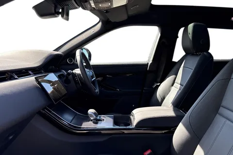 DU75YOK Land Rover Range Rover Evoque 2.0 D200 Dynamic SE 5dr Thumbnail #4