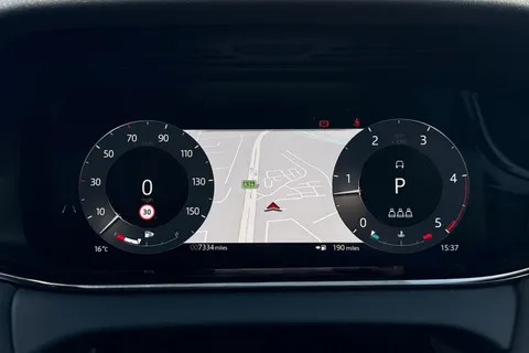DU75YOK Land Rover Range Rover Evoque 2.0 D200 Dynamic SE 5dr Thumbnail #17