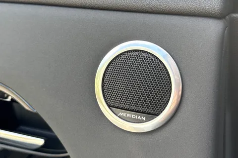 DU75YOK Land Rover Range Rover Evoque 2.0 D200 Dynamic SE 5dr Thumbnail #25