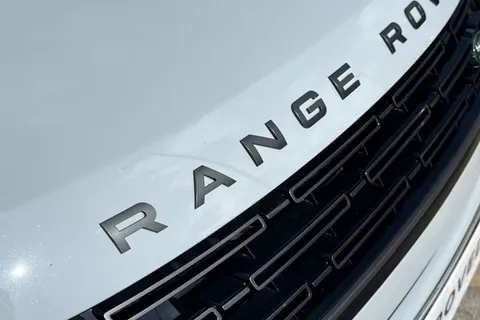 DU75YOK Land Rover Range Rover Evoque 2.0 D200 Dynamic SE 5dr Thumbnail #32