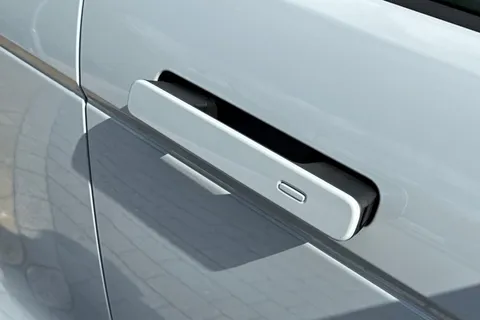 DU75YOK Land Rover Range Rover Evoque 2.0 D200 Dynamic SE 5dr Thumbnail #36