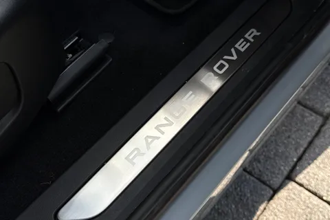 DU75YOK Land Rover Range Rover Evoque 2.0 D200 Dynamic SE 5dr Thumbnail #38