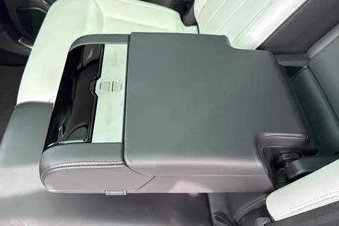 LB73CZT Land Rover Range Rover Sport 3.0 P550e 38.2kWh Autobiography SUV 5dr Petrol Plug-in Hybrid Auto 4WD Euro 6 (s/s) (550 ps) Thumbnail #44