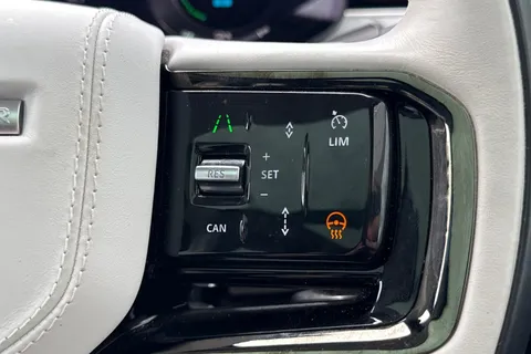 LB73CZT Land Rover Range Rover Sport 3.0 P550e 38.2kWh Autobiography SUV 5dr Petrol Plug-in Hybrid Auto 4WD Euro 6 (s/s) (550 ps) Thumbnail #49