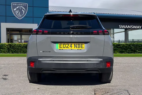 EO24NBE PEUGEOT e-2008 50kWh Allure Auto 5dr (7kW Charger) Thumbnail #4