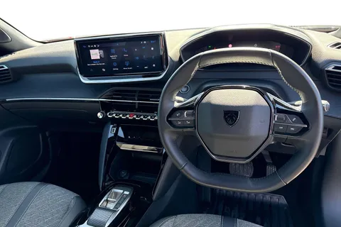 EO24NBE PEUGEOT e-2008 50kWh Allure Auto 5dr (7kW Charger) Thumbnail #17