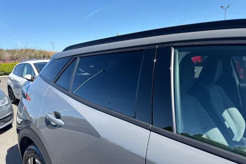 EO24NBE PEUGEOT e-2008 50kWh Allure Auto 5dr (7kW Charger) Thumbnail #34