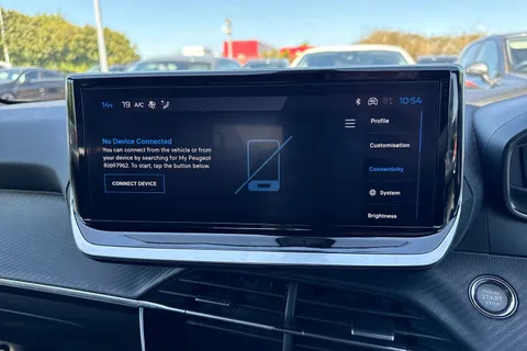 EO24NBE PEUGEOT e-2008 50kWh Allure Auto 5dr (7kW Charger) Thumbnail #47