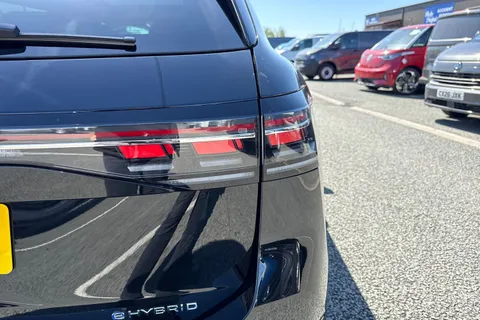 KS75JKZ Volkswagen Passat 1.5 TSI eHybrid Match 5dr DSG ⭐Tilting and sliding panoramic⭐ Thumbnail #27
