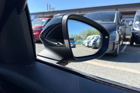 KS75JKZ Volkswagen Passat 1.5 TSI eHybrid Match 5dr DSG ⭐Tilting and sliding panoramic⭐ Thumbnail #44