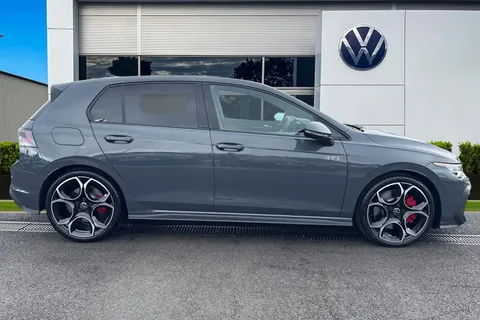 MV26UDD Volkswagen Golf 2.0 TSI 265 GTI 5dr DSG, DCC, PAN ROOF, 19' QUEENSTOWN ALLOYS Thumbnail #4