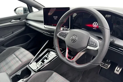MV26UDD Volkswagen Golf 2.0 TSI 265 GTI 5dr DSG, DCC, PAN ROOF, 19' QUEENSTOWN ALLOYS Thumbnail #14