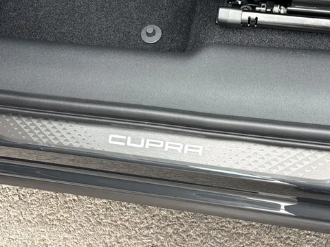  CUPRA Terramar 1.5 eTSI 150 V2 5dr DSG Thumbnail #34