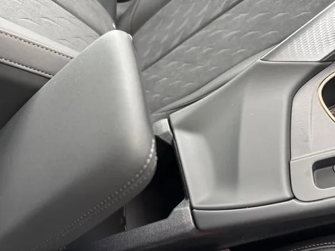  CUPRA Terramar 1.5 eTSI 150 V2 5dr DSG Thumbnail #44