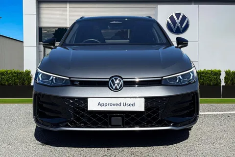 KS75CEX Volkswagen Passat 1.5 TSI eHybrid 272 Black Edition 5dr DSG Thumbnail #7