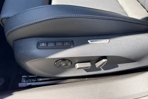 KS75CEX Volkswagen Passat 1.5 TSI eHybrid 272 Black Edition 5dr DSG Thumbnail #43