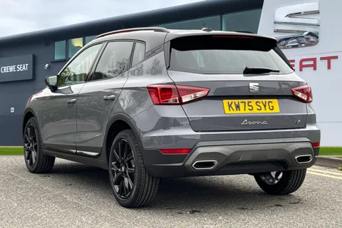 KW75SYG SEAT Arona 1.0 TSI 115 FR Black Edition 5dr Thumbnail #3