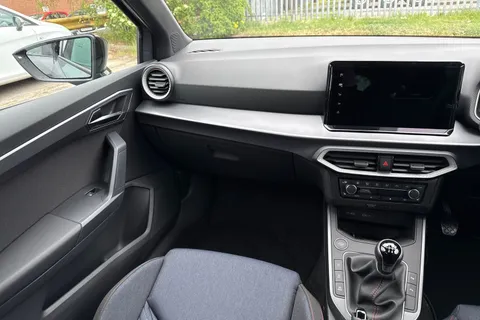 KW75SYG SEAT Arona 1.0 TSI 115 FR Black Edition 5dr Thumbnail #20