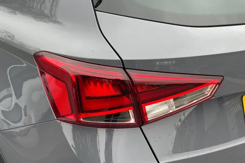 KW75SYG SEAT Arona 1.0 TSI 115 FR Black Edition 5dr Thumbnail #27