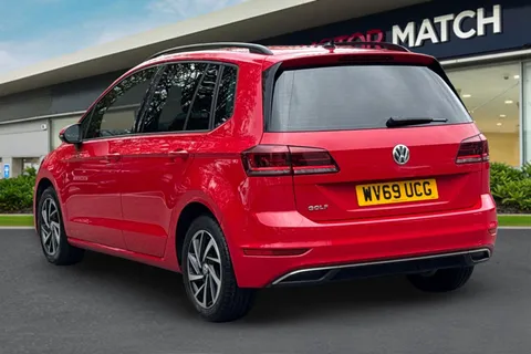 WV69UCG Volkswagen Golf SV 2.0 TDI Match DSG Euro 6 (s/s) 5dr Thumbnail #3