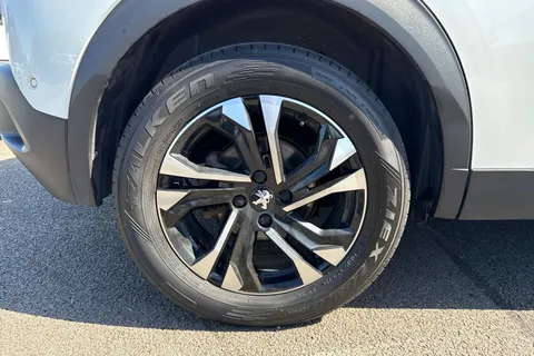 GF22HYU PEUGEOT e-2008 50kWh GT Auto 5dr (7kW Charger) Thumbnail #10