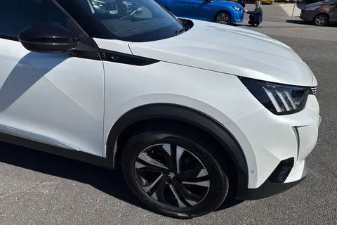 GF22HYU PEUGEOT e-2008 50kWh GT Auto 5dr (7kW Charger) Thumbnail #36