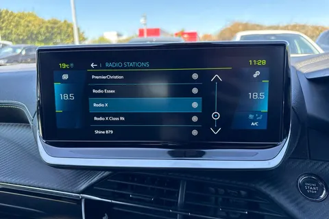 GF22HYU PEUGEOT e-2008 50kWh GT Auto 5dr (7kW Charger) Thumbnail #46