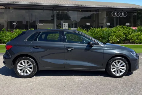 MA70DGO Audi A3 Sportback Technik 35 TFSI  150 PS 6-speed Thumbnail #4