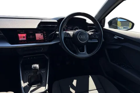 MA70DGO Audi A3 Sportback Technik 35 TFSI  150 PS 6-speed Thumbnail #19