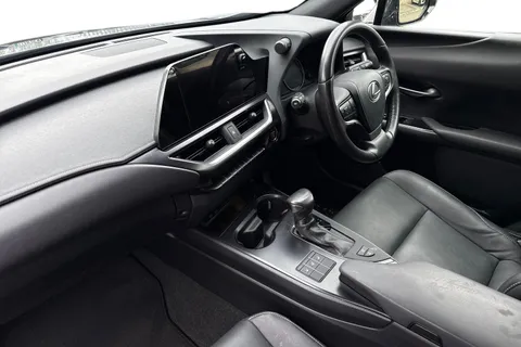 DA23OUL Lexus Ux 2.0 250h F Sport Design E-CVT Euro 6 (s/s) 5dr Thumbnail #9