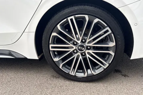 MT69RXR Kia Pro Ceed 1.4T GDi ISG GT-Line S 5dr DCT Thumbnail #10