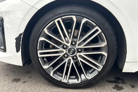 MT69RXR Kia Pro Ceed 1.4T GDi ISG GT-Line S 5dr DCT Thumbnail #11
