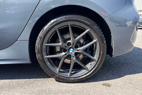 DS73HHO BMW 1 Series 1.5 118i M Sport (LCP) DCT Euro 6 (s/s) 5dr Thumbnail #23