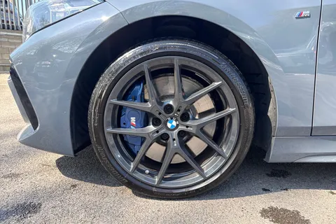DS73HHO BMW 1 Series 1.5 118i M Sport (LCP) DCT Euro 6 (s/s) 5dr Thumbnail #24