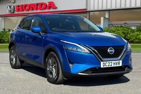 DC22HVR Nissan Qashqai 1.3 DIG-T MHEV Acenta Premium XTRON Euro 6 (s/s) 5dr Thumbnail #2