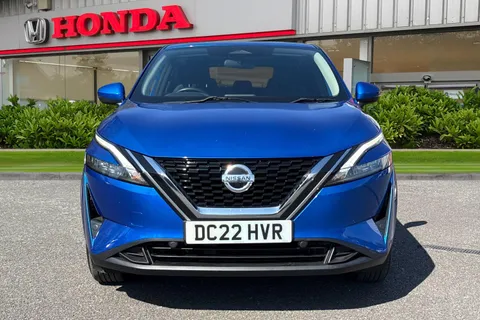 DC22HVR Nissan Qashqai 1.3 DIG-T MHEV Acenta Premium XTRON Euro 6 (s/s) 5dr Thumbnail #5
