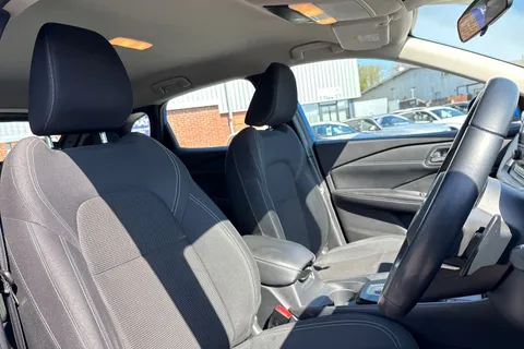 DC22HVR Nissan Qashqai 1.3 DIG-T MHEV Acenta Premium XTRON Euro 6 (s/s) 5dr Thumbnail #24