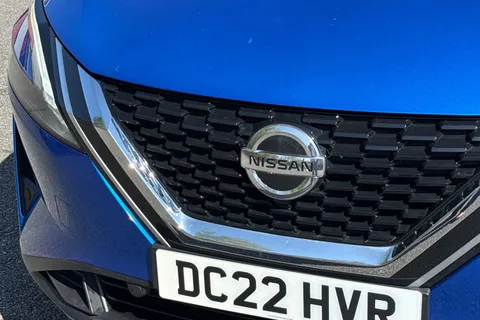 DC22HVR Nissan Qashqai 1.3 DIG-T MHEV Acenta Premium XTRON Euro 6 (s/s) 5dr Thumbnail #29