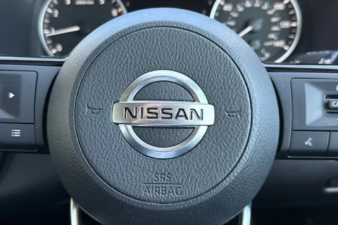 DC22HVR Nissan Qashqai 1.3 DIG-T MHEV Acenta Premium XTRON Euro 6 (s/s) 5dr Thumbnail #34