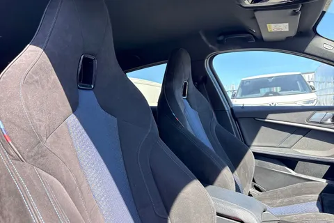 NA22ONJ BMW 1 Series 2.0 M135i Auto xDrive Euro 6 (s/s) 5dr Thumbnail #24