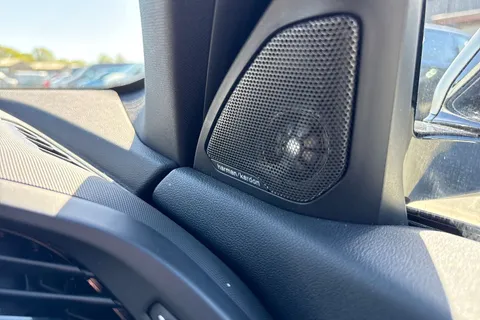 NA22ONJ BMW 1 Series 2.0 M135i Auto xDrive Euro 6 (s/s) 5dr Thumbnail #37