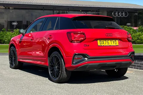 DX75TYO Audi Q2 Black Edition 30 TFSI  116 PS 6-speed Thumbnail #3