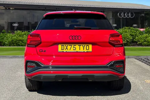 DX75TYO Audi Q2 Black Edition 30 TFSI  116 PS 6-speed Thumbnail #5