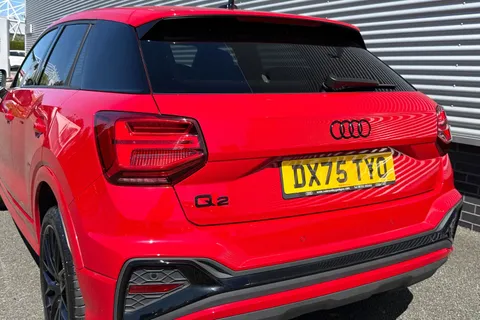 DX75TYO Audi Q2 Black Edition 30 TFSI  116 PS 6-speed Thumbnail #9