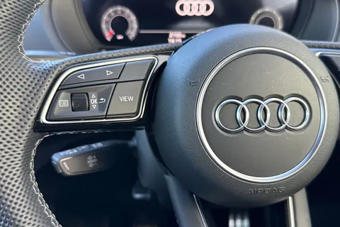 DX75TYO Audi Q2 Black Edition 30 TFSI  116 PS 6-speed Thumbnail #27