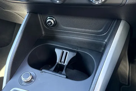 DX75TYO Audi Q2 Black Edition 30 TFSI  116 PS 6-speed Thumbnail #30