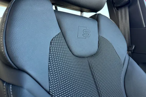 DX75TYO Audi Q2 Black Edition 30 TFSI  116 PS 6-speed Thumbnail #32