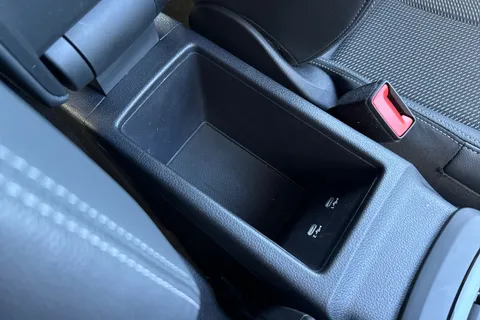 DX75TYO Audi Q2 Black Edition 30 TFSI  116 PS 6-speed Thumbnail #35