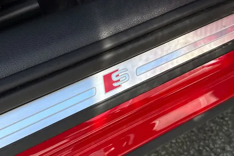 DX75TYO Audi Q2 Black Edition 30 TFSI  116 PS 6-speed Thumbnail #37