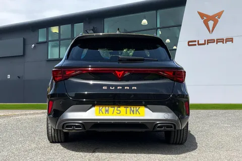 KW75TNK CUPRA Leon 1.5 eTSI 150 V3 5dr DSG Thumbnail #4